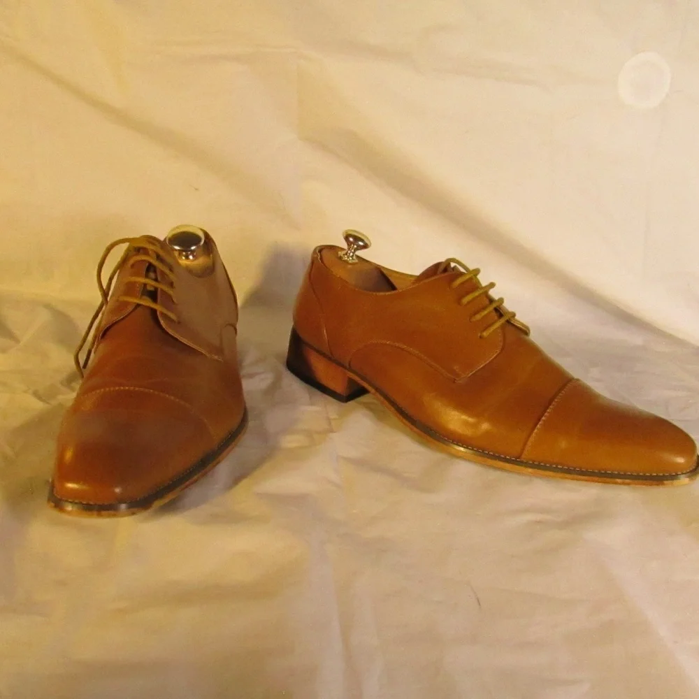 Metro Charm Classic Brown Leather Oxfords